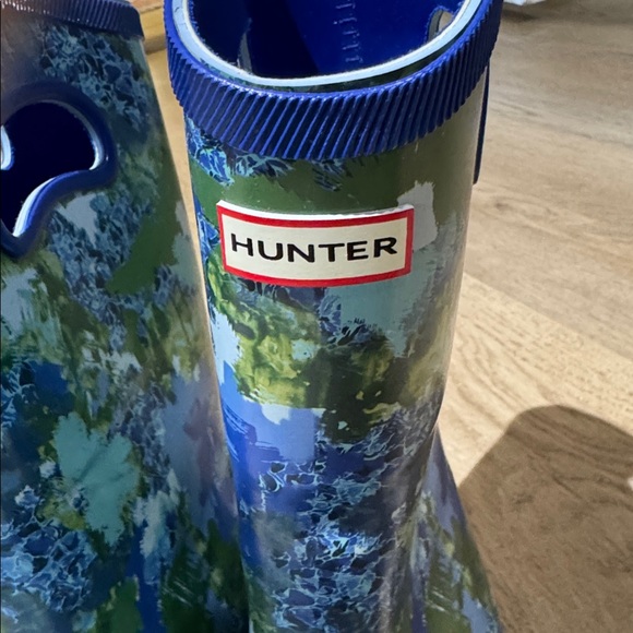 Hunter Kids Green and Blue Patterned Rain Boots - Picture 2 of 7